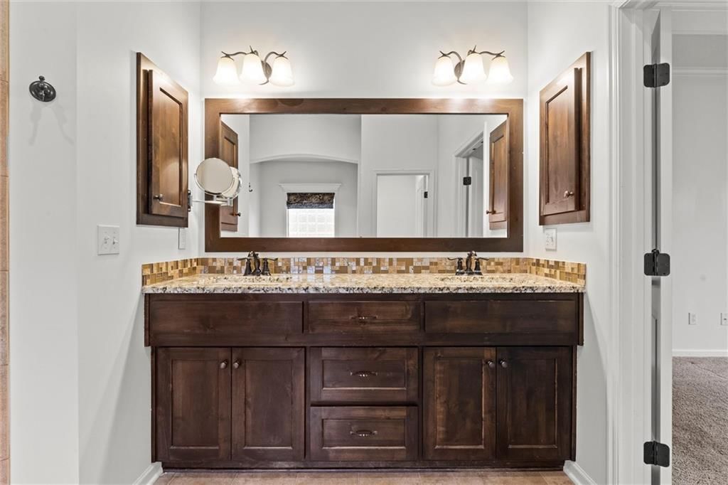 9216 N Evanston Avenue — photo 23