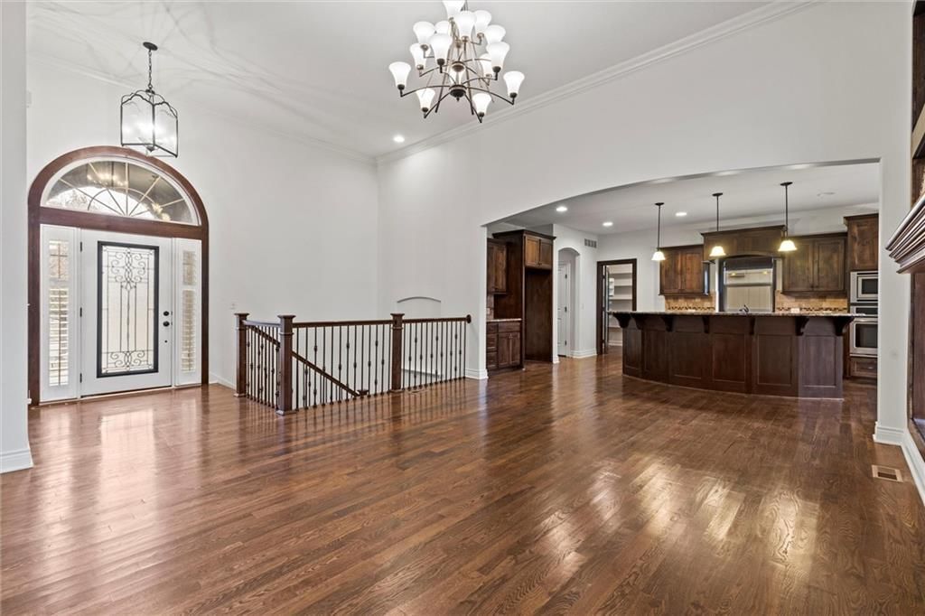 9216 N Evanston Avenue — photo 5