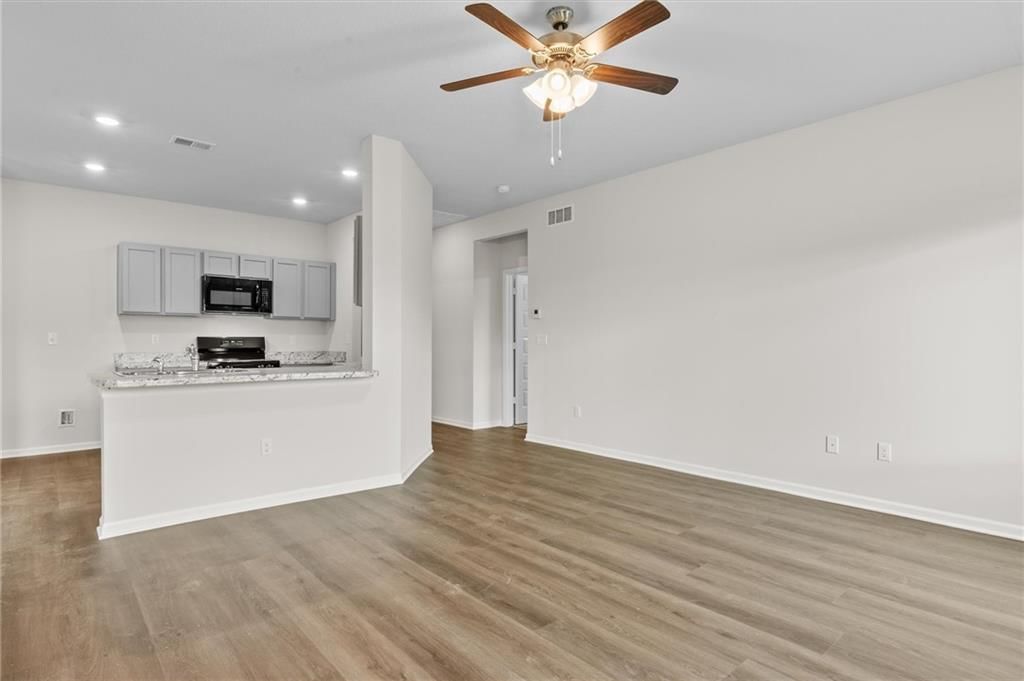573 W Colleen Court — photo 19