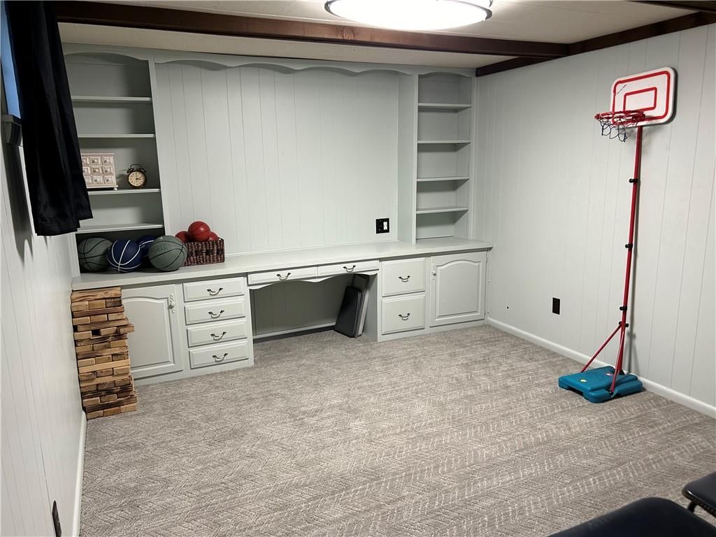 8515 Greenbrier Drive — photo 12