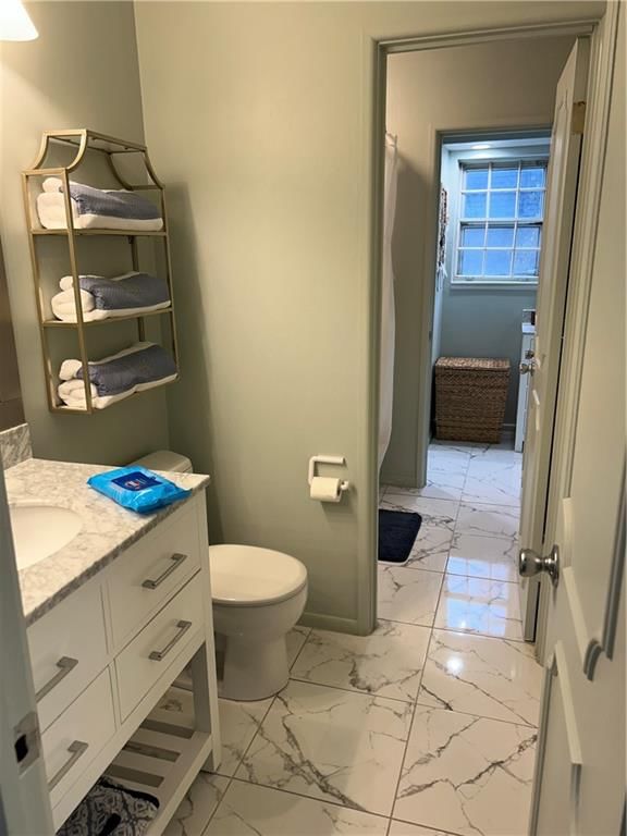 8515 Greenbrier Drive — photo 19