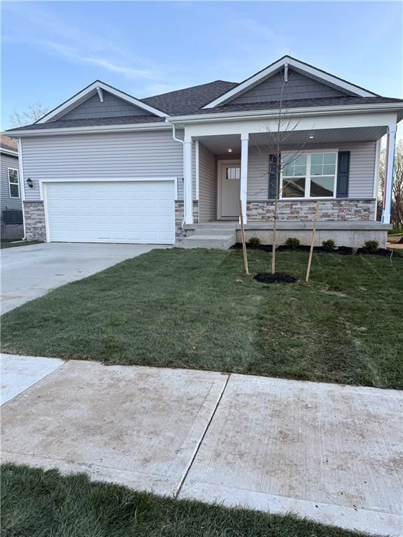 1617 Maci Street — photo 2