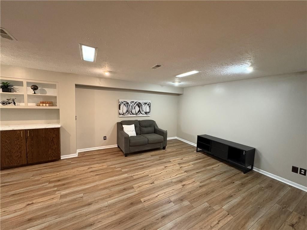 404 Seitz Drive — photo 27