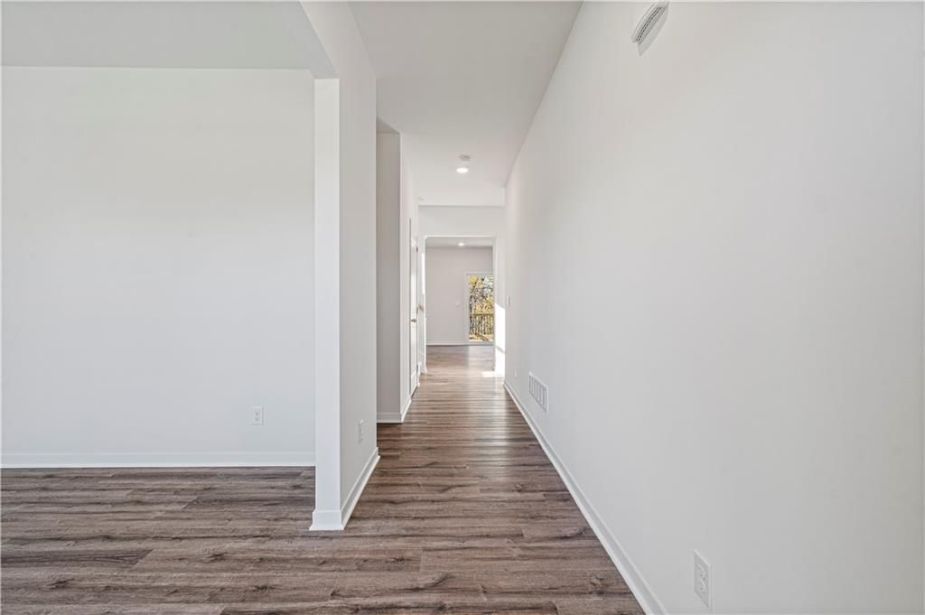 1615 Maci Street — photo 3