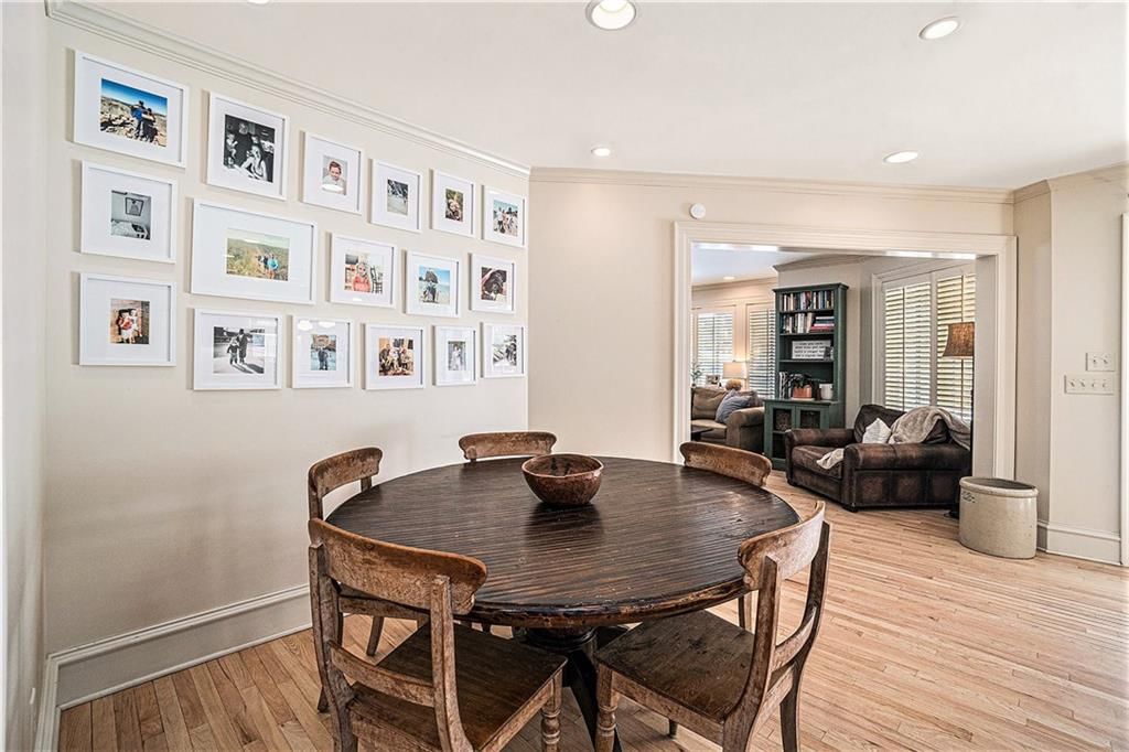 2115 W 61st Terrace — photo 16