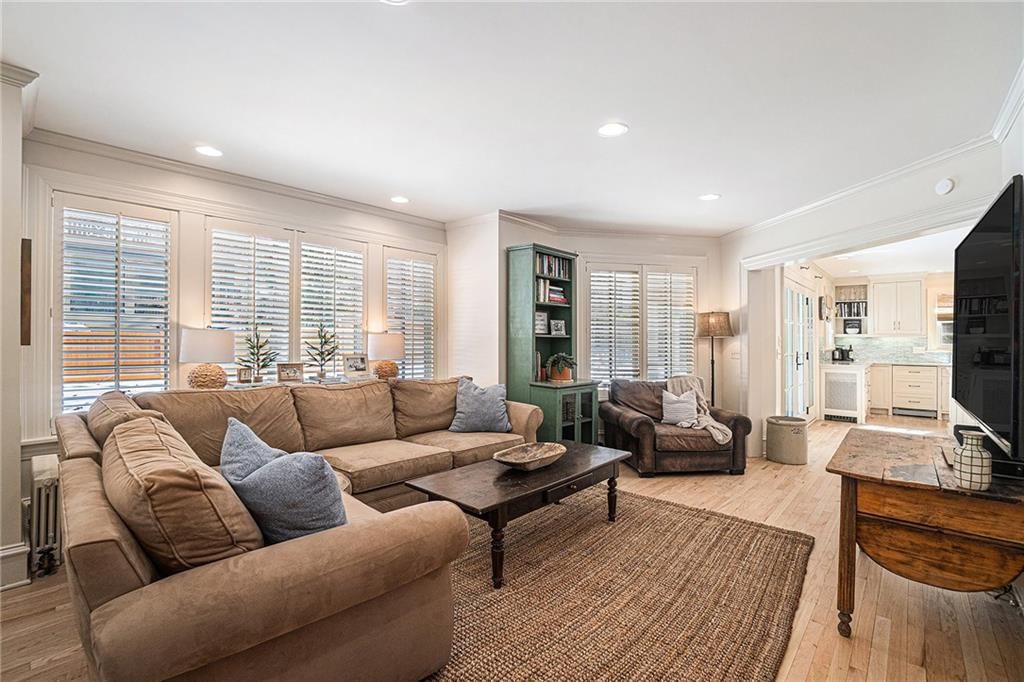 2115 W 61st Terrace — photo 33
