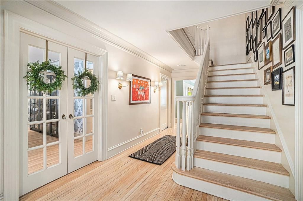 2115 W 61st Terrace — photo 9