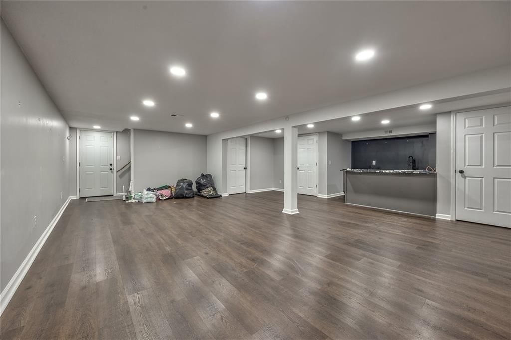 7705 Oakland Avenue — photo 23