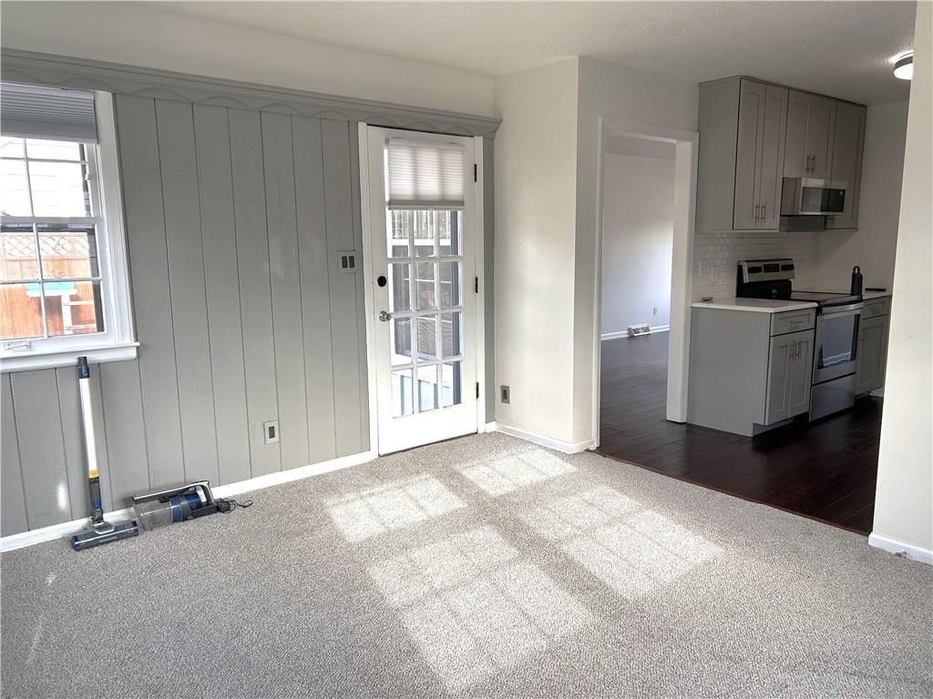 5314 N Wayne Street — photo 8