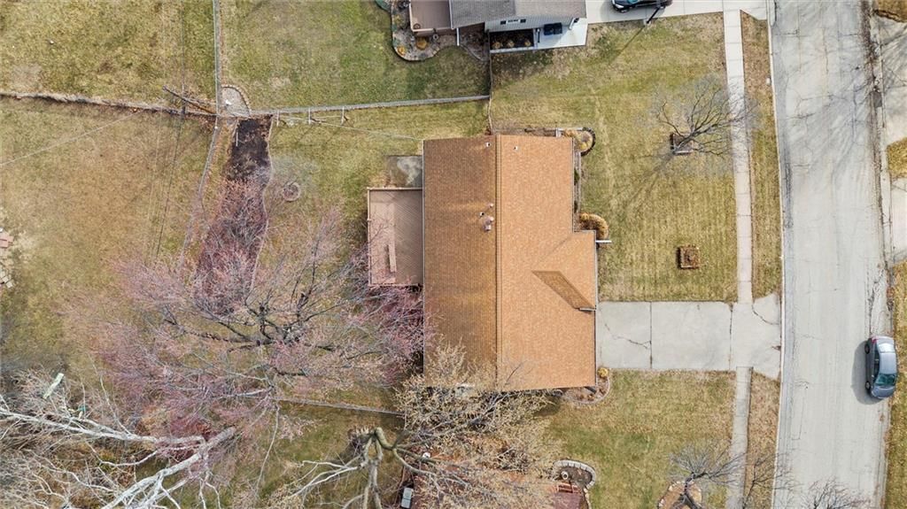 1700 NE 67th Terrace — photo 44