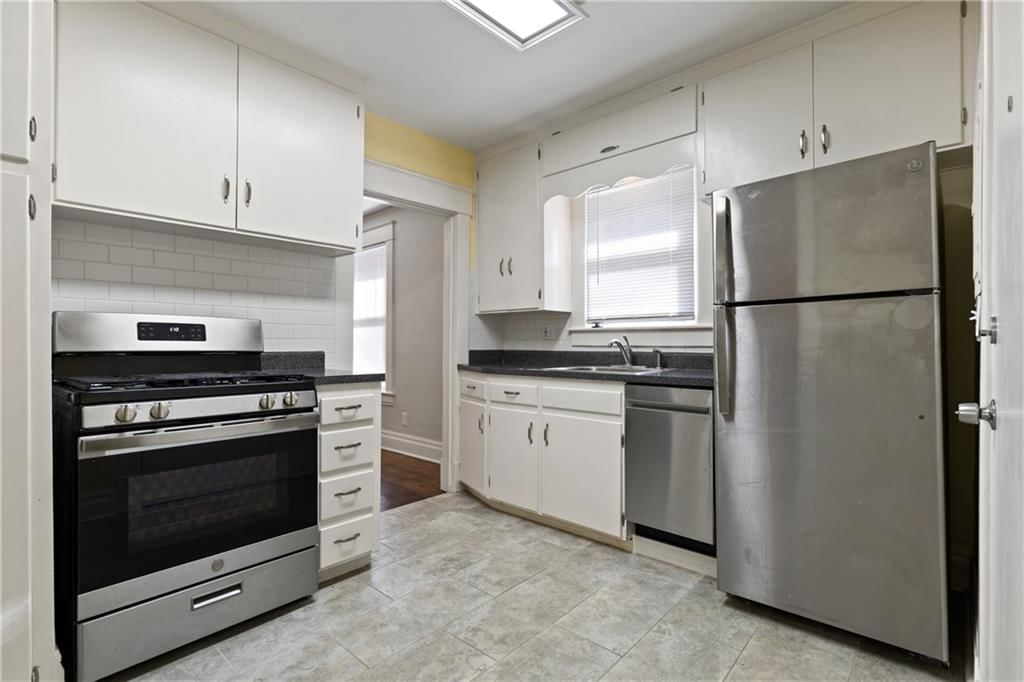 4512 CAMBRIDGE Street — photo 9