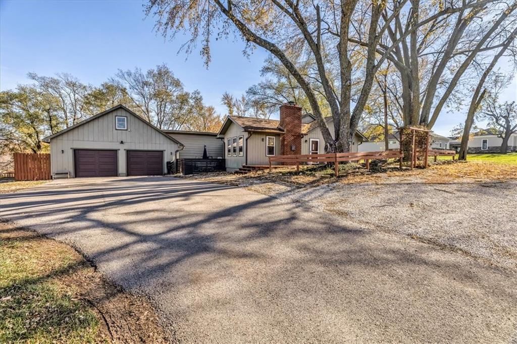 7021 Monticello Road — photo 2