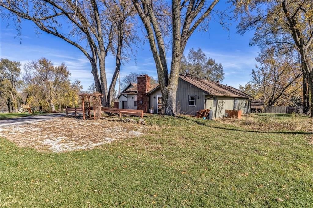 7021 Monticello Road — photo 3