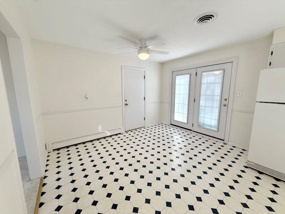 202 W Freeman Street — photo 19