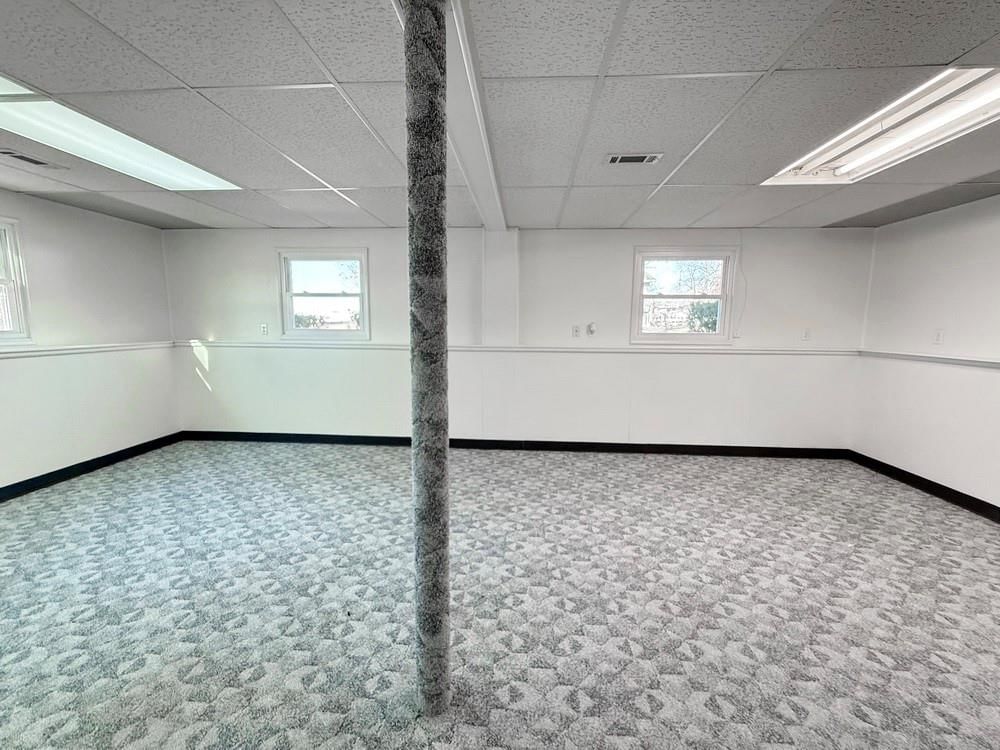 202 W Freeman Street — photo 32