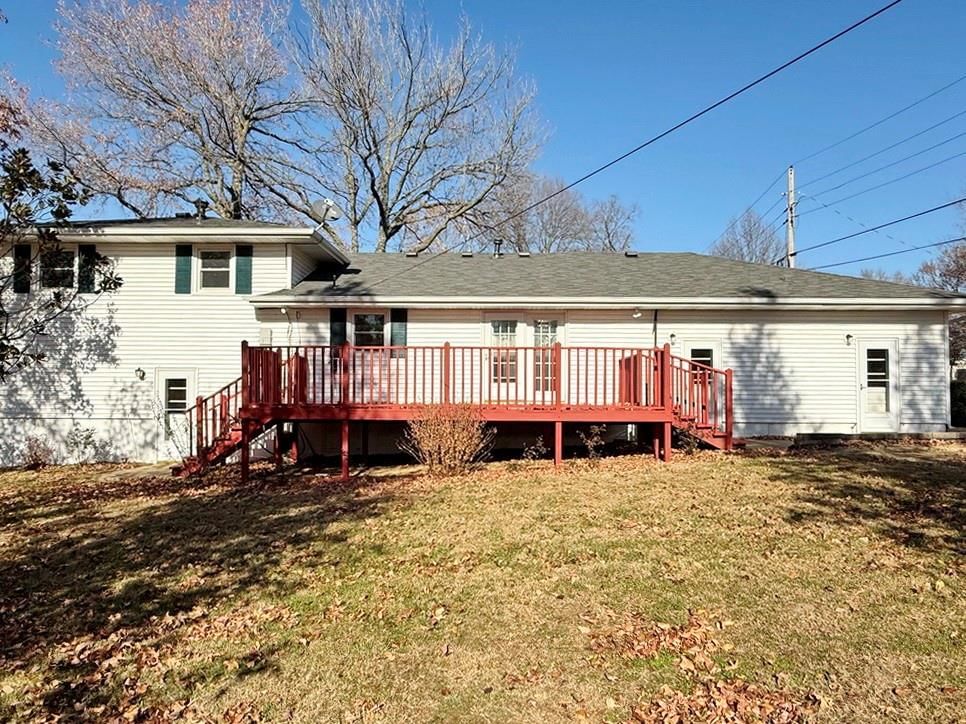 202 W Freeman Street — photo 42