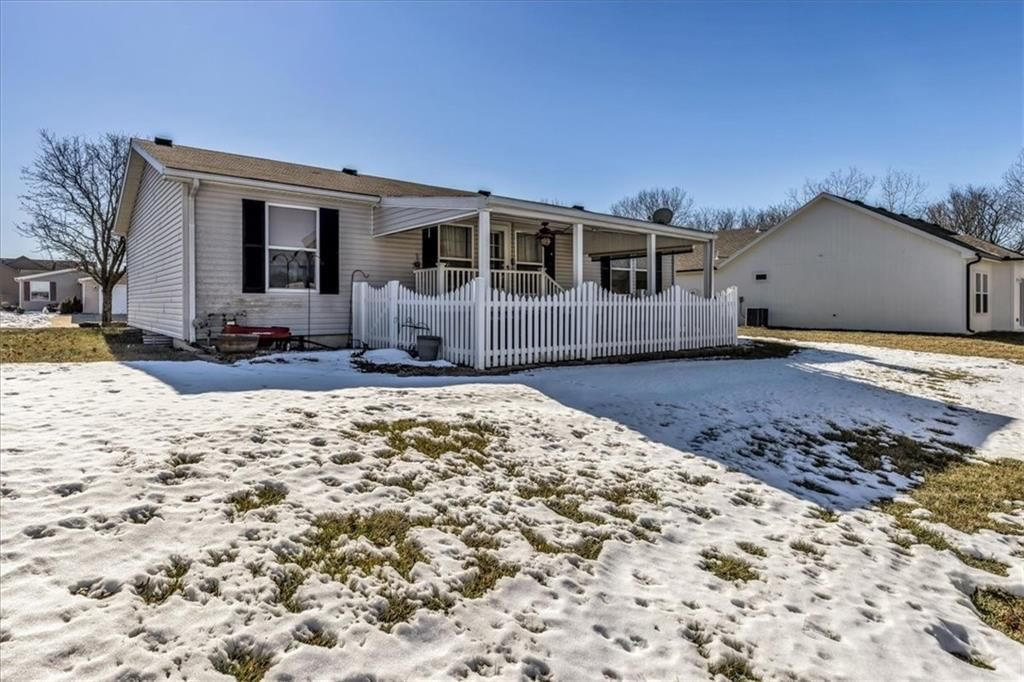 404 NE Poplar Court — photo 21