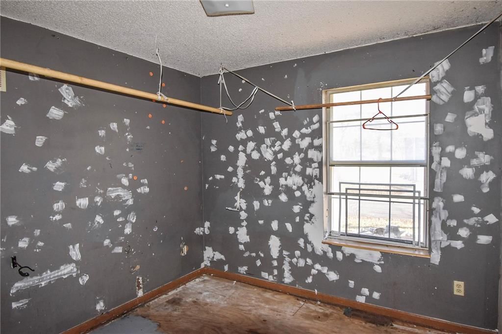 1407 SE Hillside Drive — photo 12