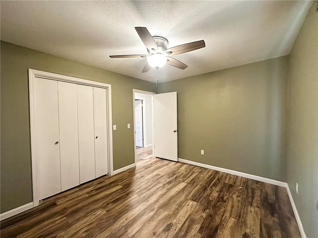 2157 45th Street — photo 24
