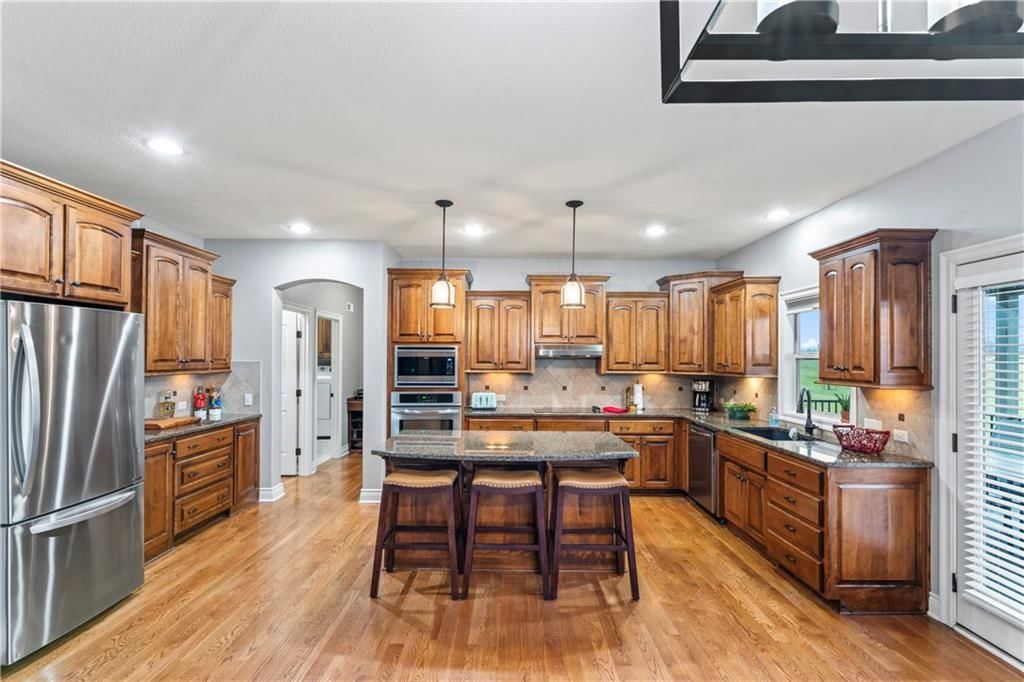 6002 NW 107th Street — photo 11