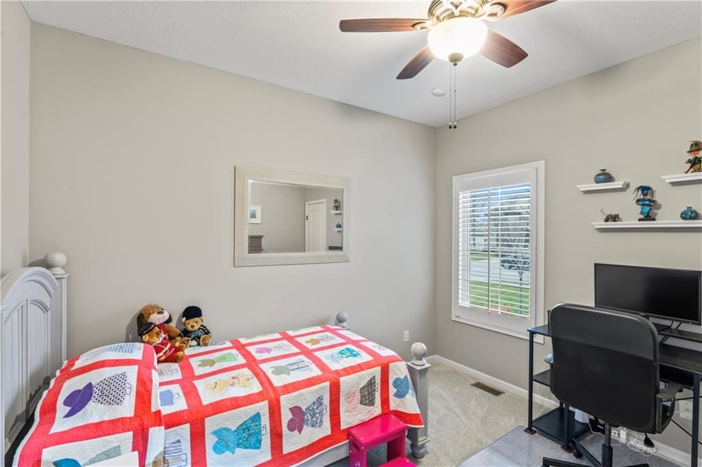 6002 NW 107th Street — photo 33