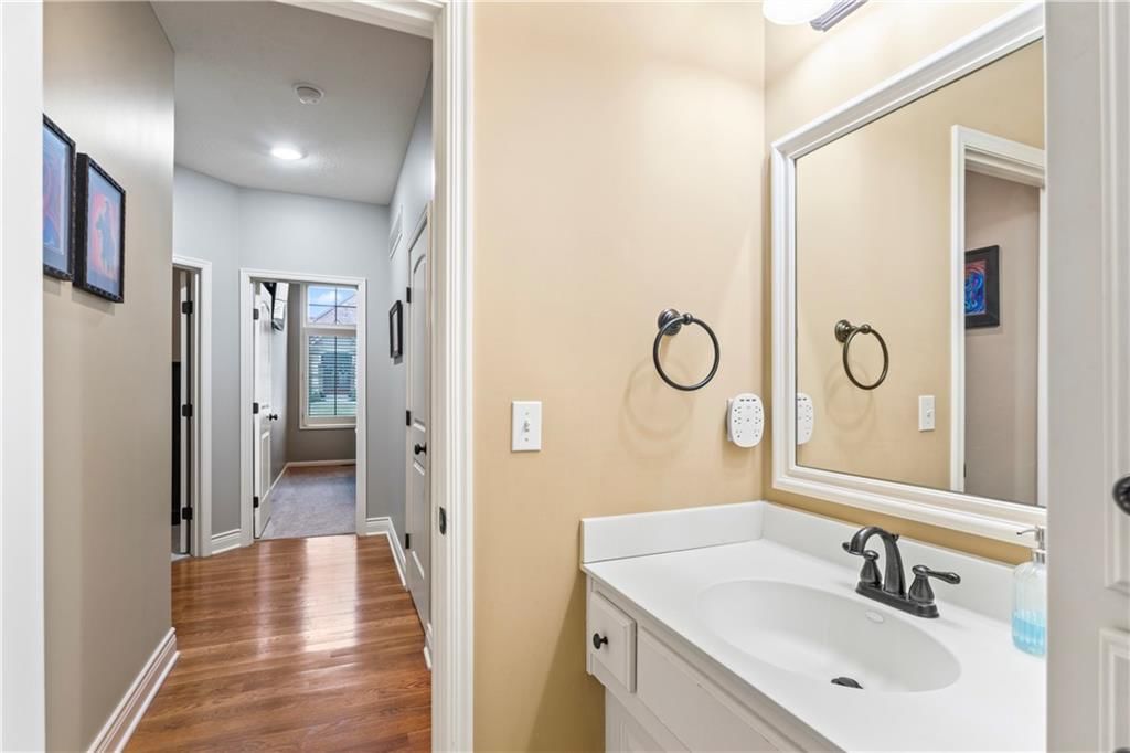 6002 NW 107th Street — photo 36
