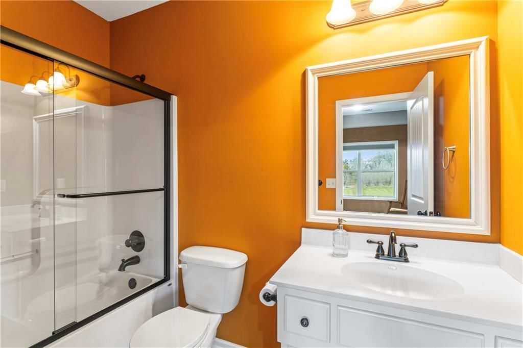 6002 NW 107th Street — photo 41