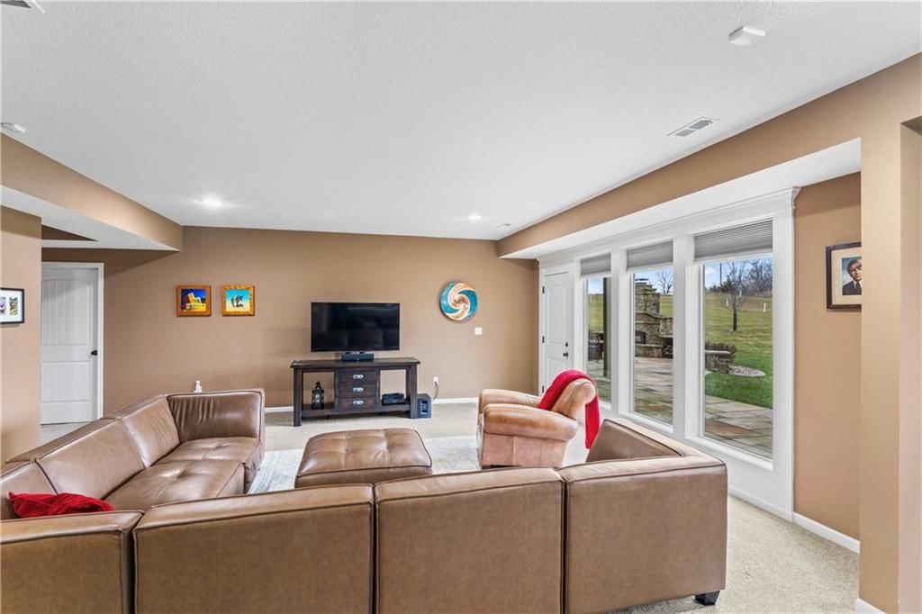 6002 NW 107th Street — photo 42