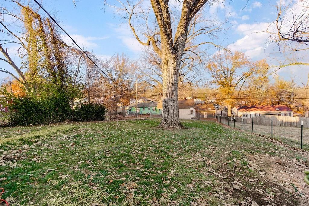5212 NE 46th Street — photo 13
