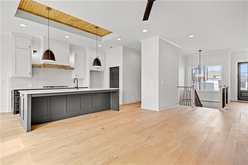 7230 Richards Drive — photo 5