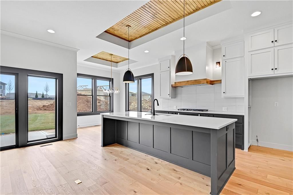 7230 Richards Drive — photo 7