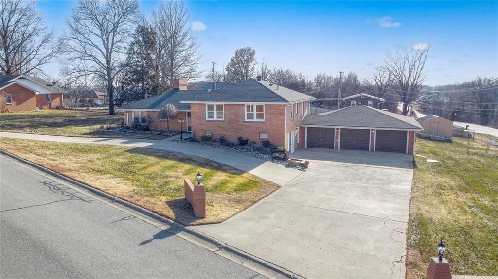 1003 Southwind Drive — photo 49
