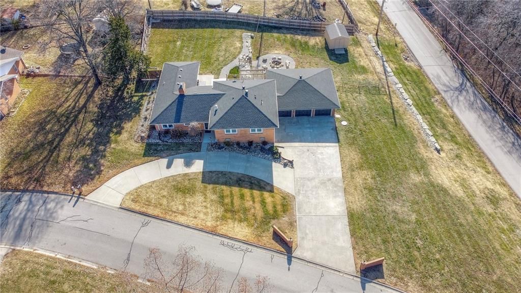 1003 Southwind Drive — photo 51