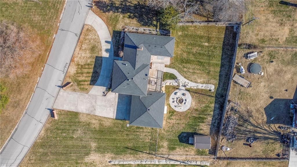 1003 Southwind Drive — photo 56