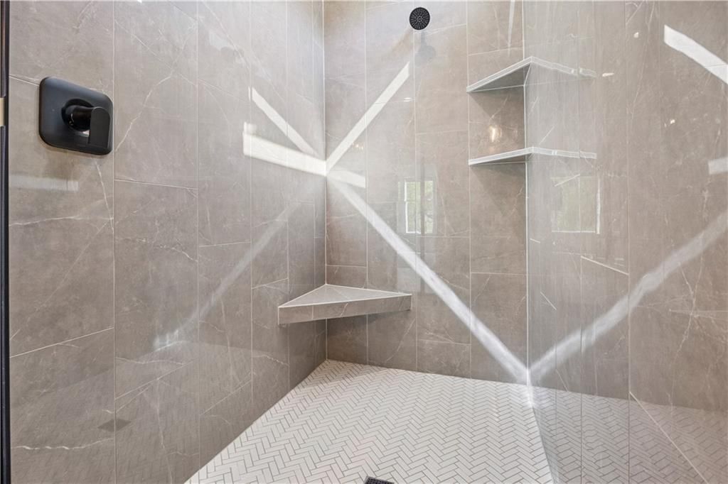 1149 SW Whitby Drive — photo 18