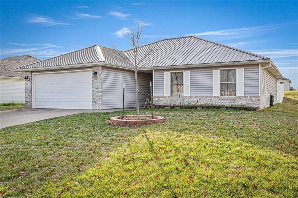 1714 Sunset Drive — photo 2