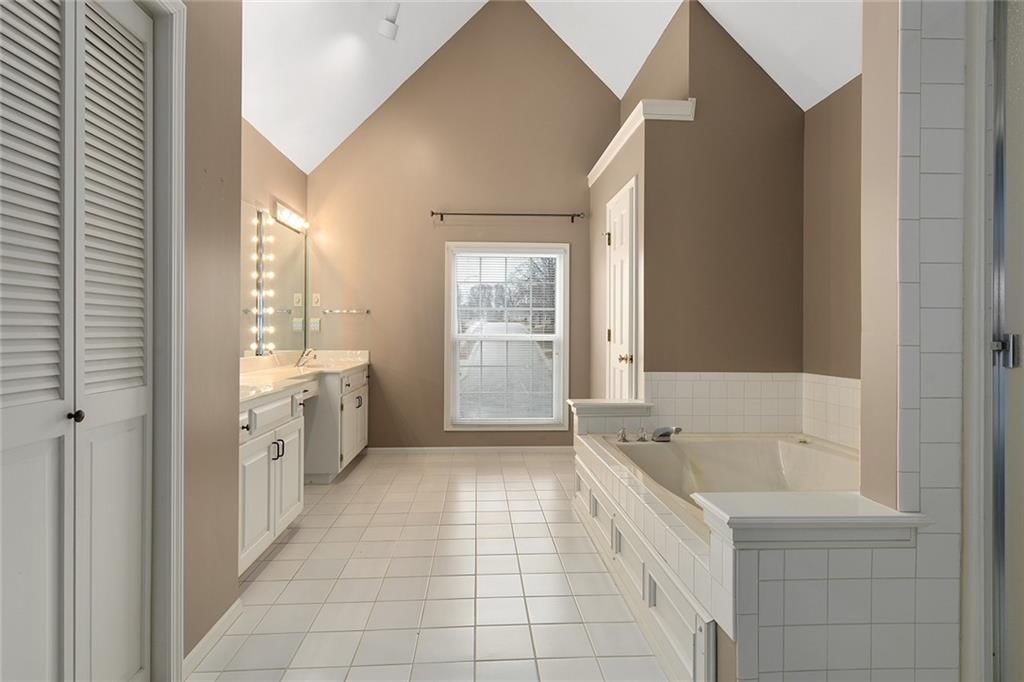 17600 E 48th Terr Court S — photo 29