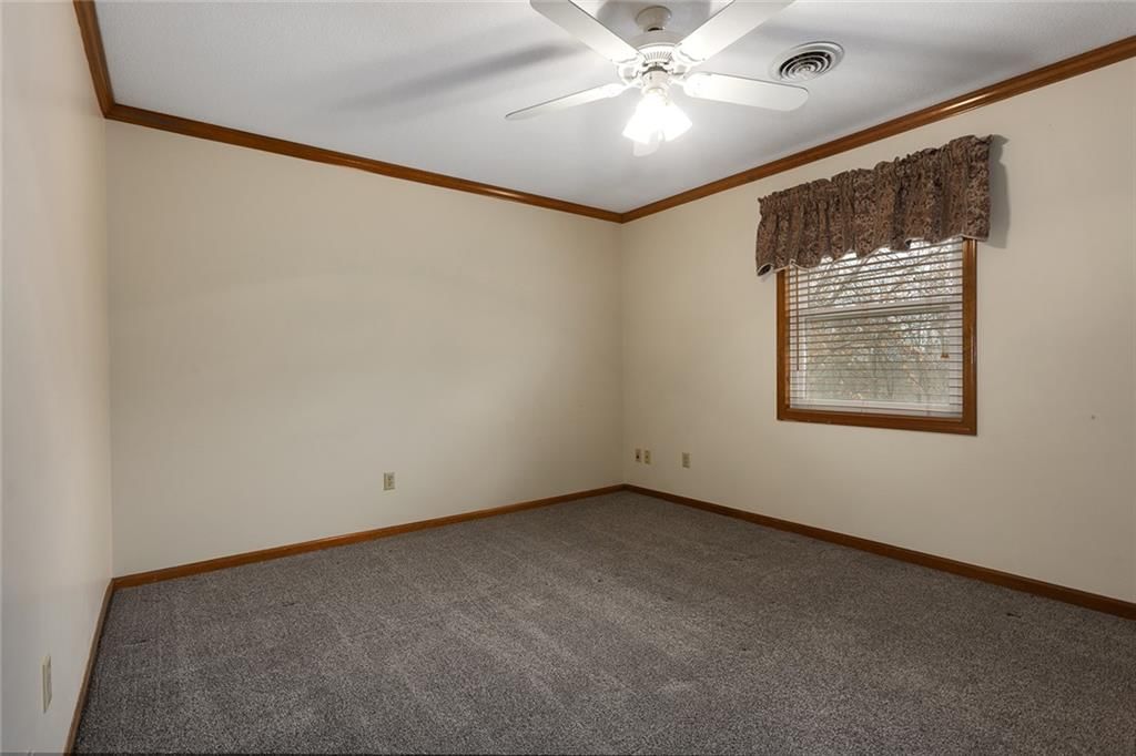 17600 E 48th Terr Court S — photo 36