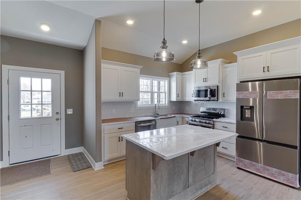 3110 Sheffield Lane — photo 4
