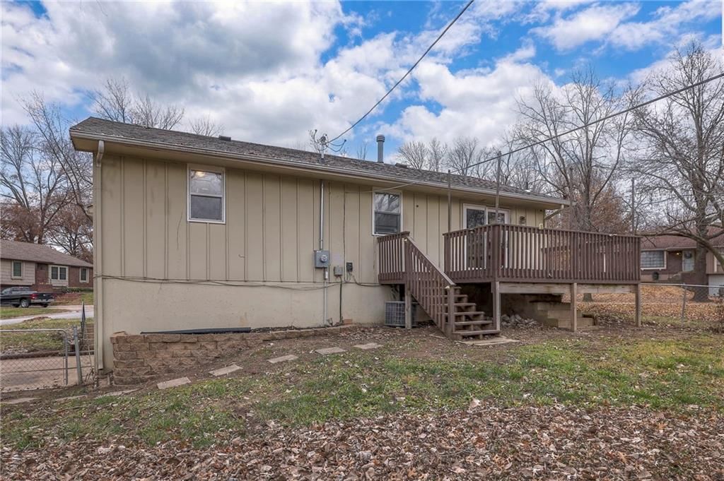 7713 E 119 Terrace — photo 36