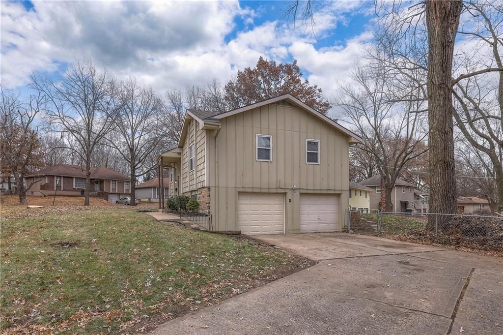 7713 E 119 Terrace — photo 38