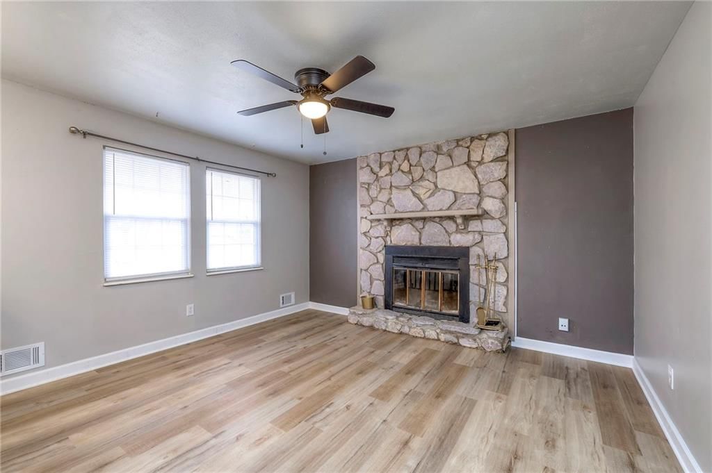 7713 E 119 Terrace — photo 9