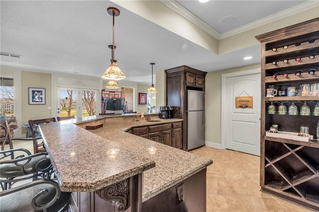 10521 N Garfield Avenue — photo 36
