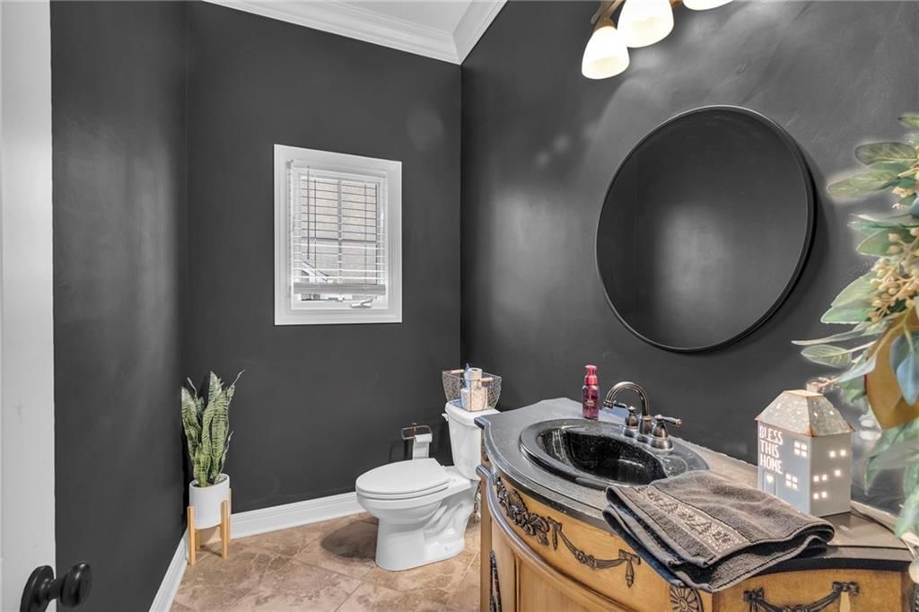 10521 N Garfield Avenue — photo 44