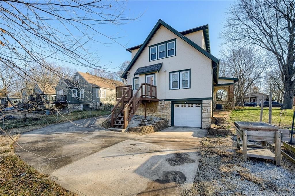 8208 Walnut Street — photo 23