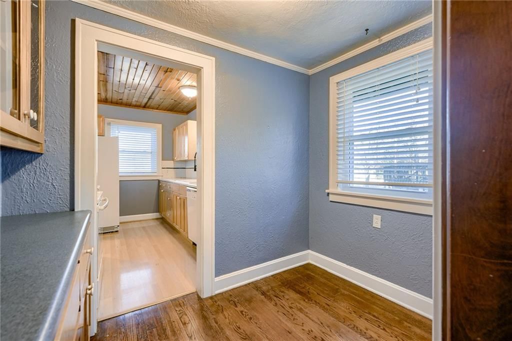 8208 Walnut Street — photo 8