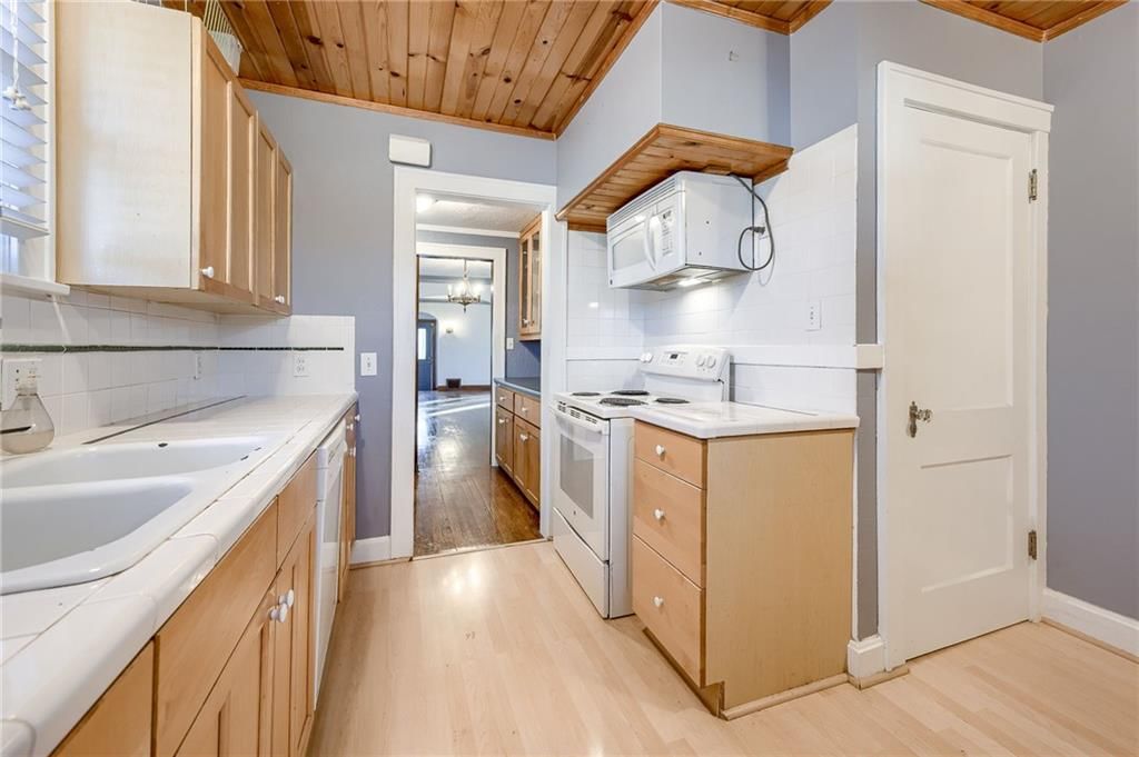 8208 Walnut Street — photo 9