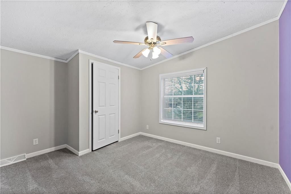 104 S Vine Street — photo 14
