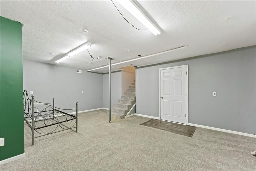 104 S Vine Street — photo 21