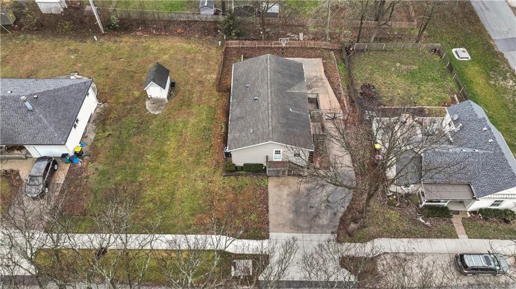 104 S Vine Street — photo 33